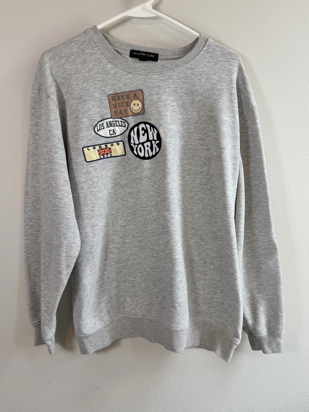 Light Gray Patch Crewneck Sweatshirt New York LA